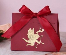 GIFT BOX , 120g OF SWEETS OF