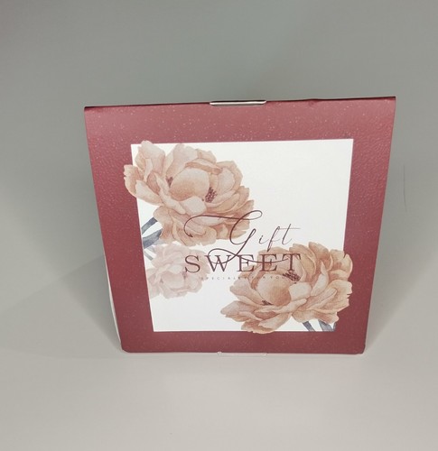 Gift box contains traditional - gift,