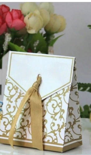 Gift box includes sweets - 30, box's
